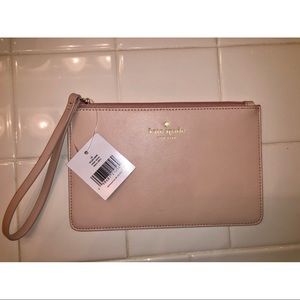Kate Spade wristlet NWT